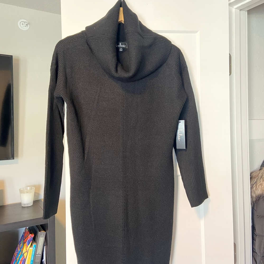 Lulu’s Sweater Dress, size S, black, NWT
